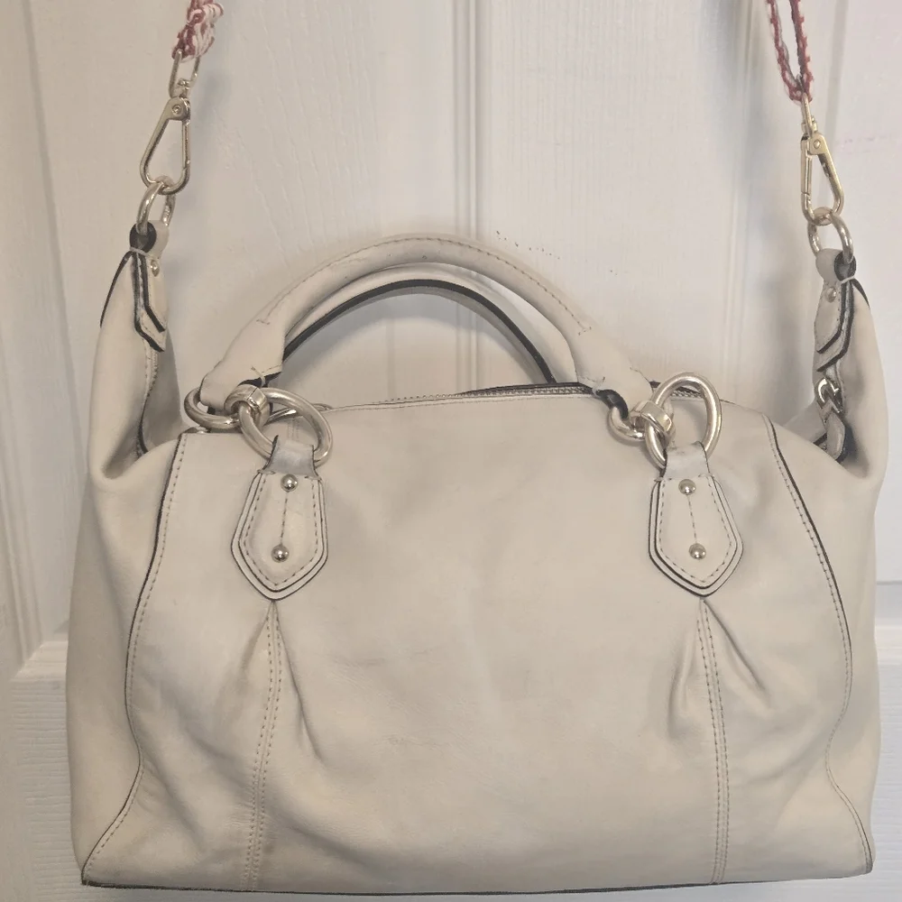 Coach White Leather Purse - Picture 6 of 16